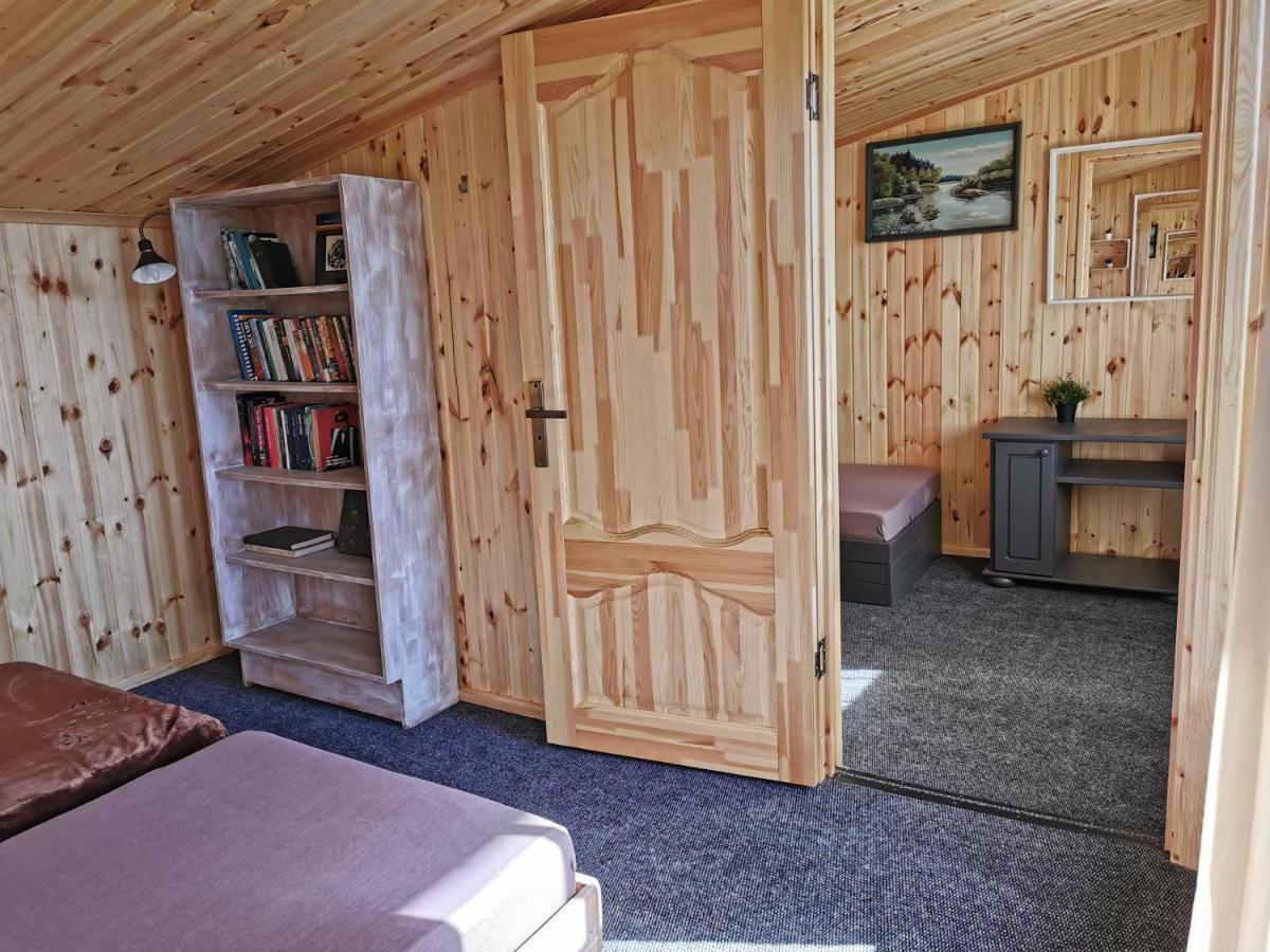 Viesu Maja Kalnaruski Ape Exterior photo
