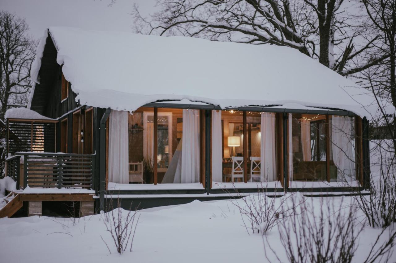 Viesu Maja Kalnaruski Ape Exterior photo